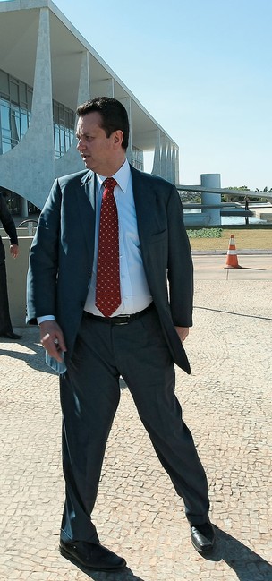 CONVERGÊNCIA O prefeito de São Paulo, Gilberto Kassab, em Brasília. O partido que ele criou, o PSD, já é o segundo mais governista do país  (Foto: Sérgio Lima/Folhapress)