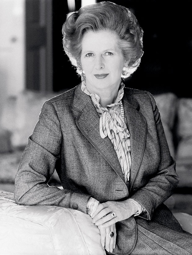 NO AUGE Margaret Thatcher, em retrato de 1979, logo após se tornar primeira-ministra.  Segundo Mitterrand, “olhos de Calígula e lábios de Marilyn Monroe” (Foto: Granger/Other Images)