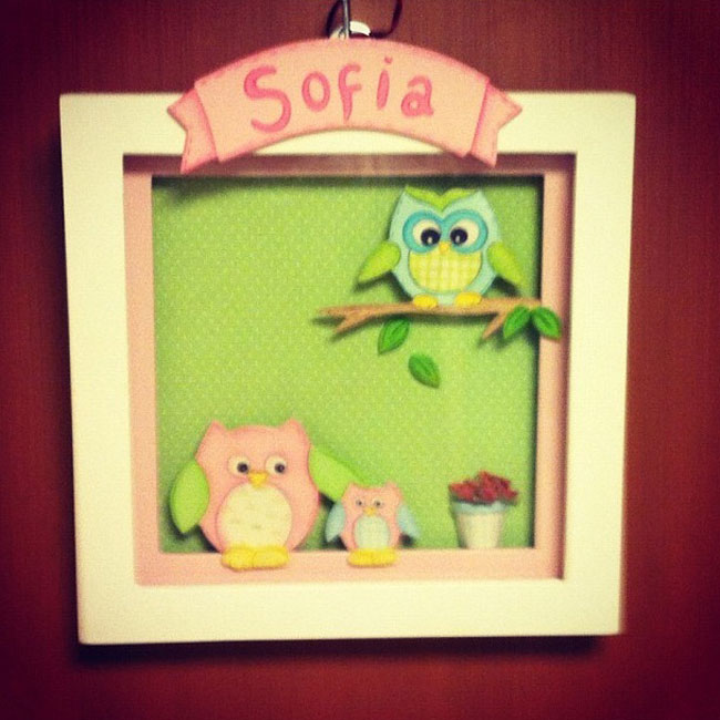 Foto do enfeite de porta do quarto de Grazi Masafera e Sofia (Foto: Reprodução)